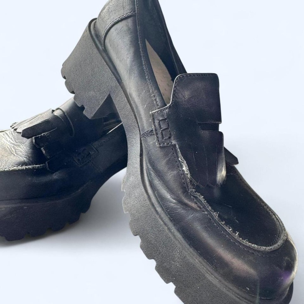 Vintage Black Loafers